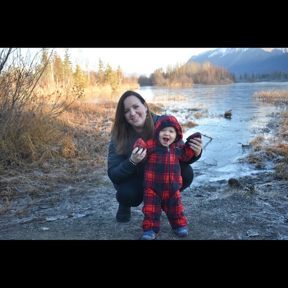 Meet your Posher, Megan - Picture 5 of 5